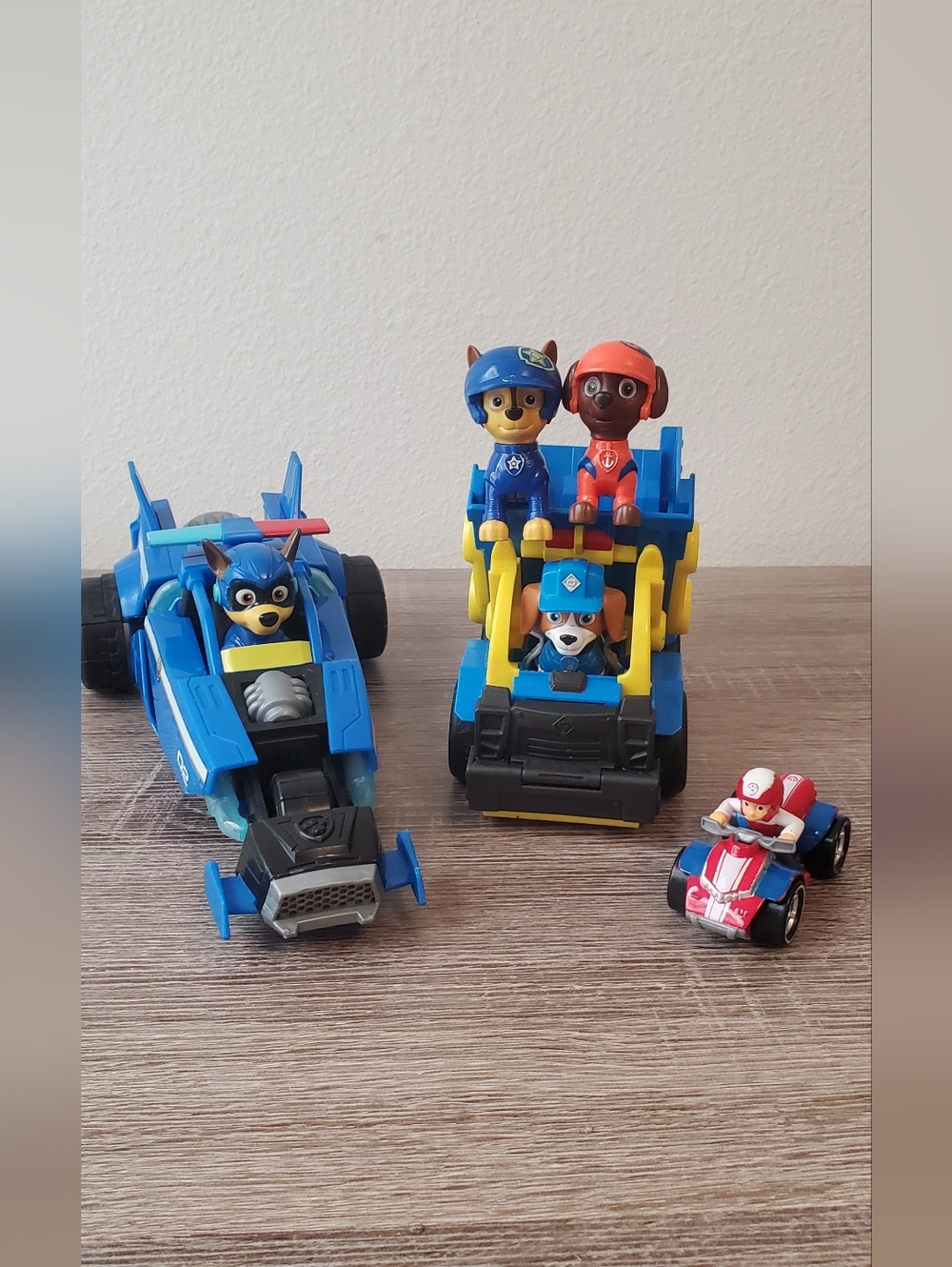 PAW Patrol Blue Rescue Vehicles and Figures Set - Kids Toys